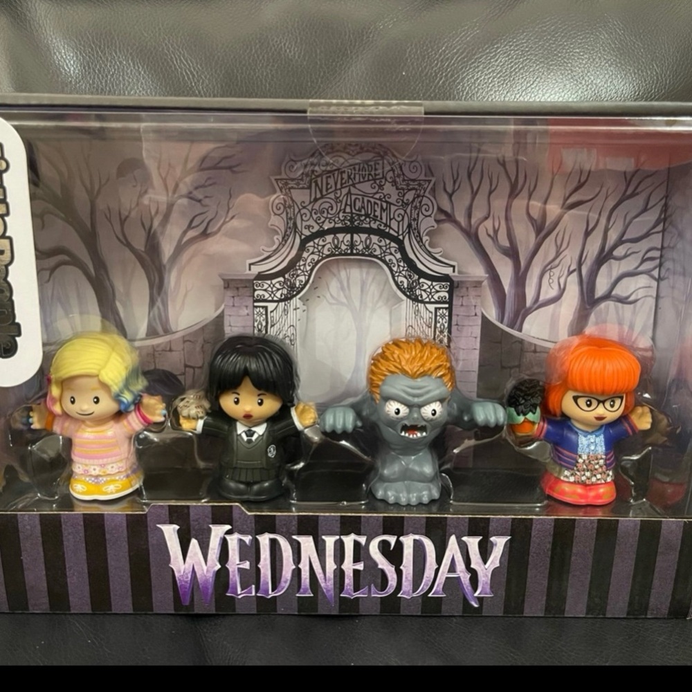 Little People Collector Wednesday Special Edition Set 4 Figures